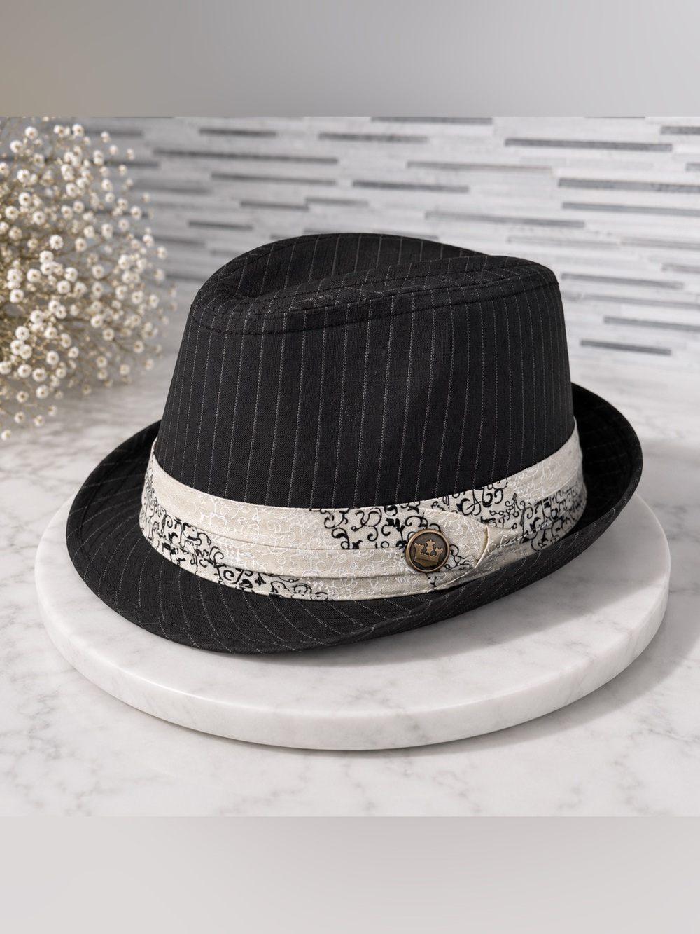 100% Wool Classic Black Pinstripe Classic Fedora with Cream Patterned Band Hat M